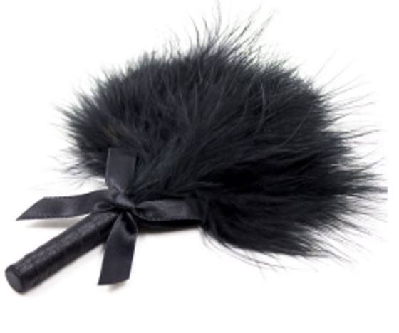 BuzzPinky Fluffy Tickler Black BuzzPinky
