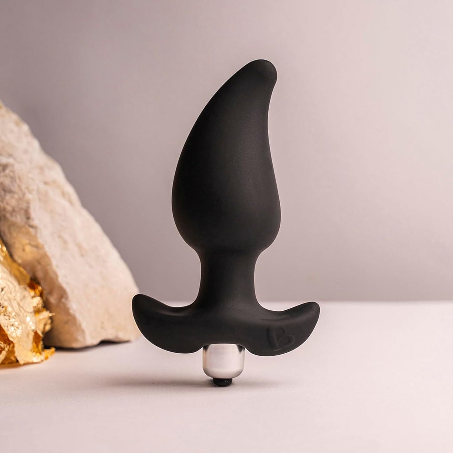 Rocks Off Butt Quiver
